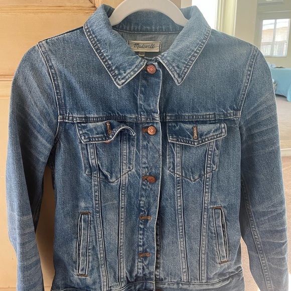 Madewell Denim Jacket - Picture 2 of 4